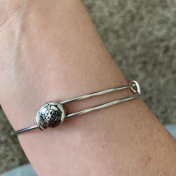 ❣️Discontinued SACRED STUD Compass Alex&Ani - Picture 5 of 5